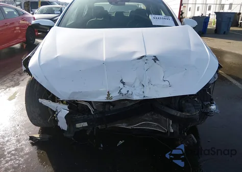 2019 Hyundai Elantra Sel z USA, uszkodzony, nr VIN 5NPD84LF7KH454852